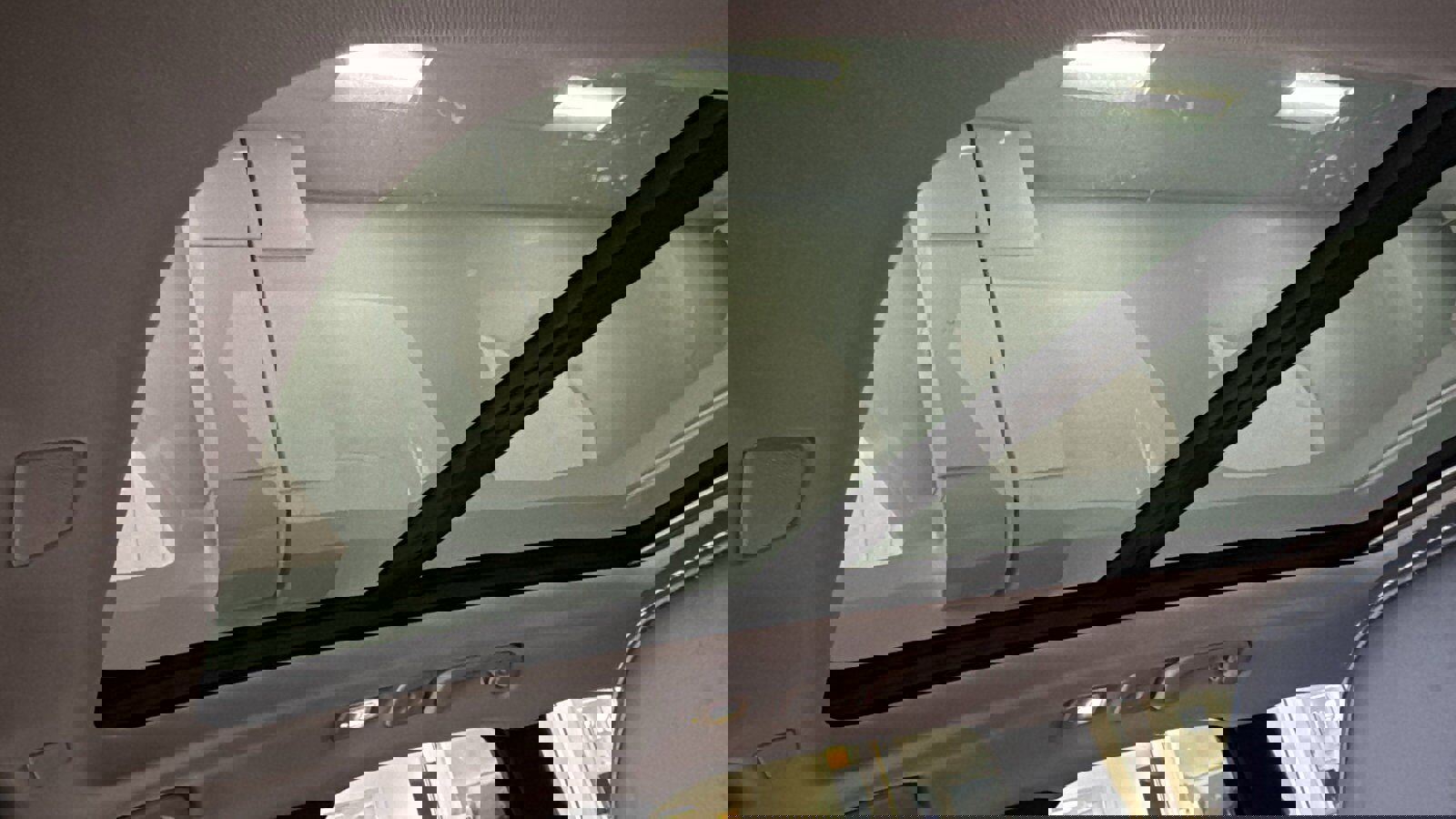 Certified 2023 Volvo XC60 B5 Ultimate w/ Climate Package image 25