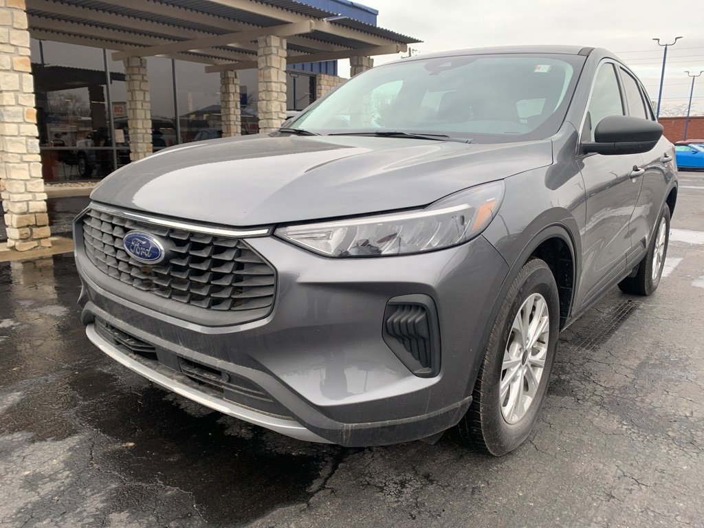 Used 2023 Ford Escape Active image 7