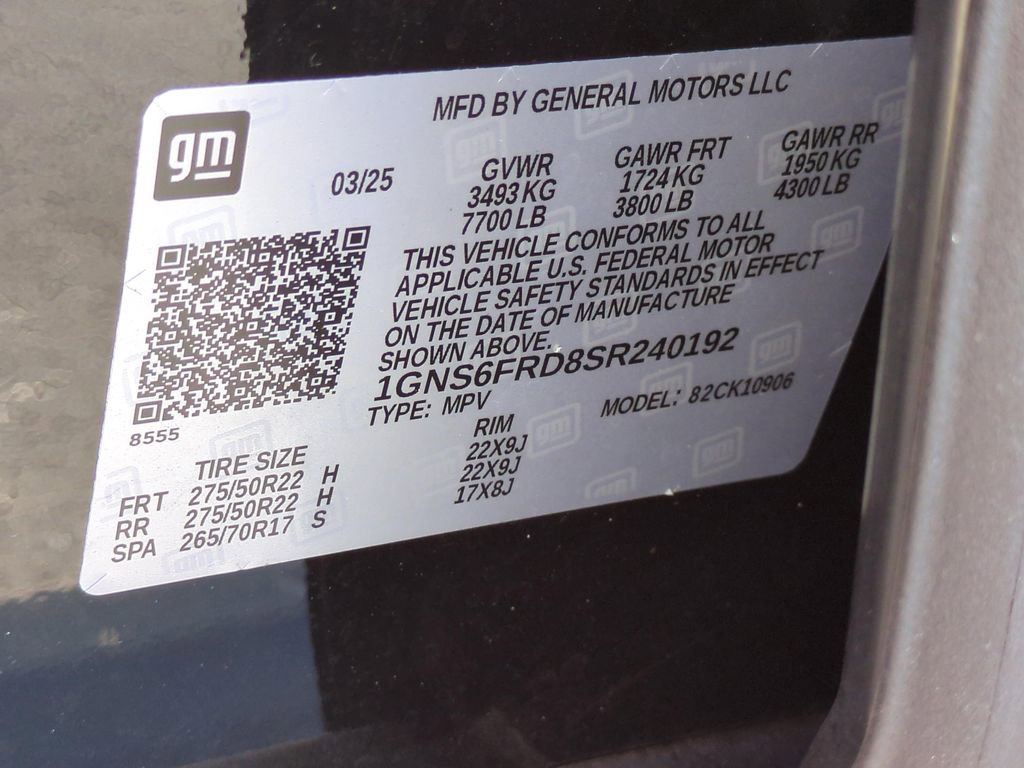 Used 2025 Chevrolet Suburban Premier image 26