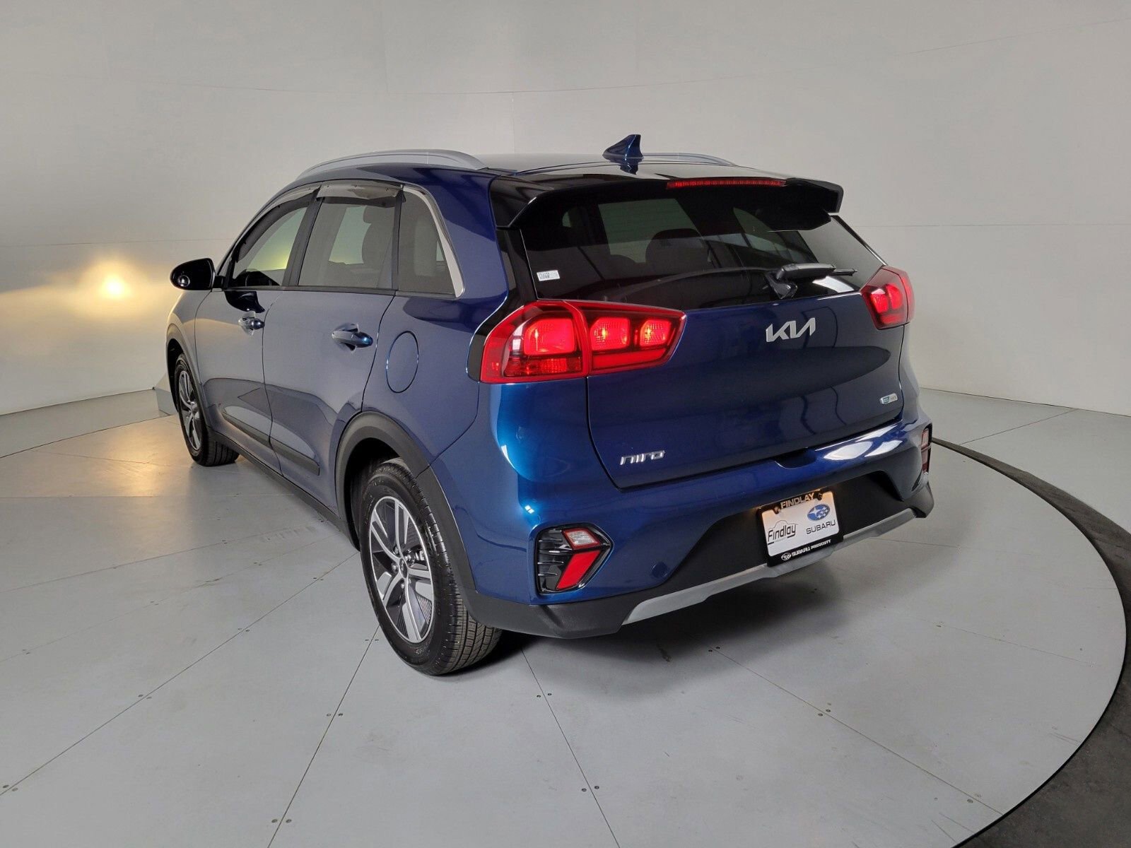Used 2022 Kia Niro LXS w/ Digital Cluster Package image 6
