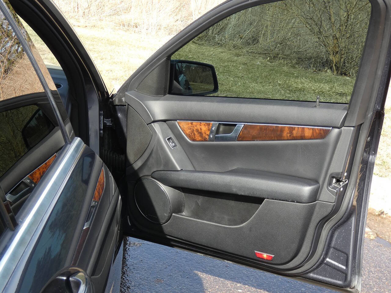 Used 2013 Mercedes-Benz C 300 4MATIC Sedan image 16