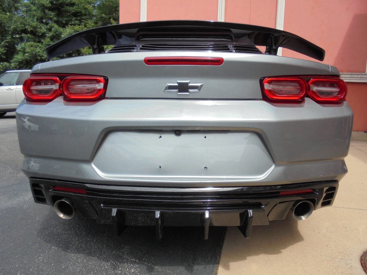 Used 2023 Chevrolet Camaro LT image 8