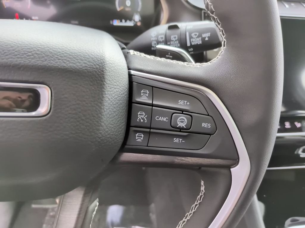 New 2026 Jeep Grand Cherokee L Limited AWD/4WD image 26