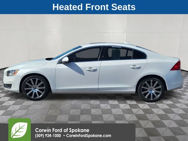 Used 2016 Volvo S60 T5 Premier w/ Climate Package image 10