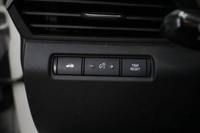 Used 2023 Nissan Altima 2.5 SR image 9