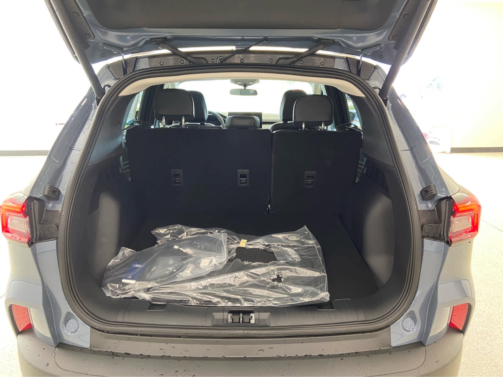 New 2026 Ford Escape SE image 7