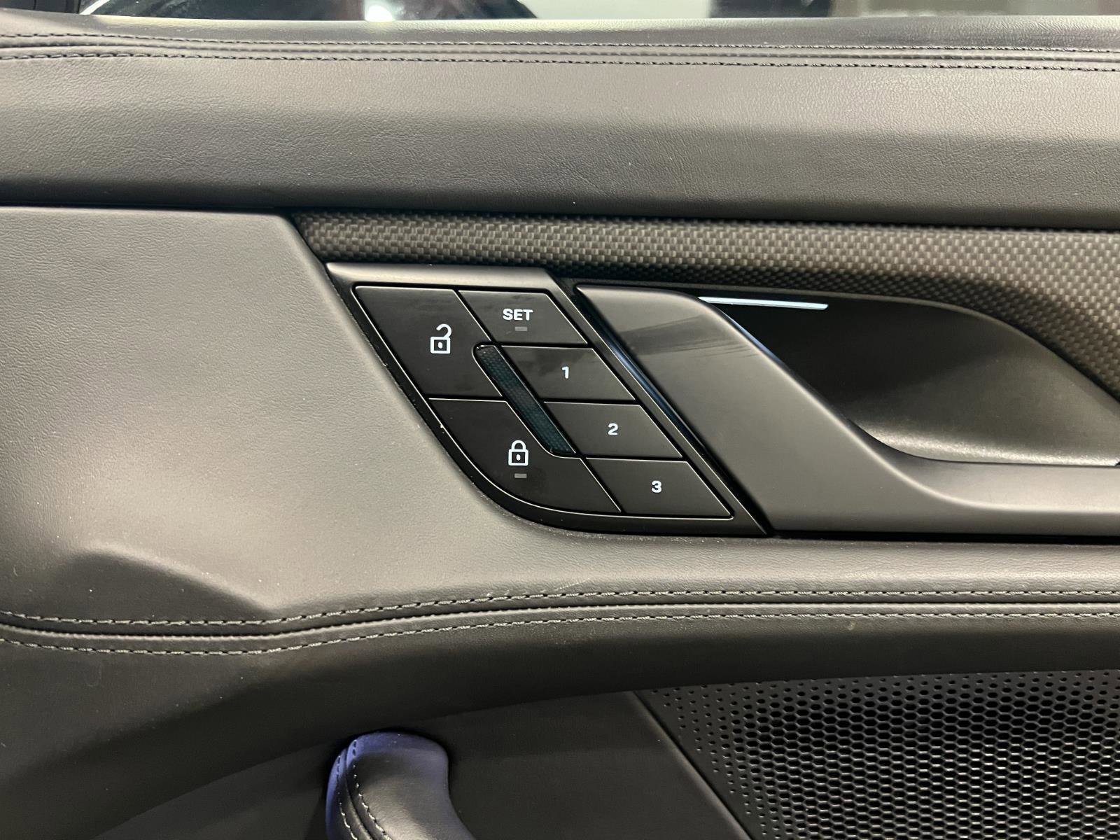 Used 2023 Porsche Taycan Turbo S AWD/4WD image 44