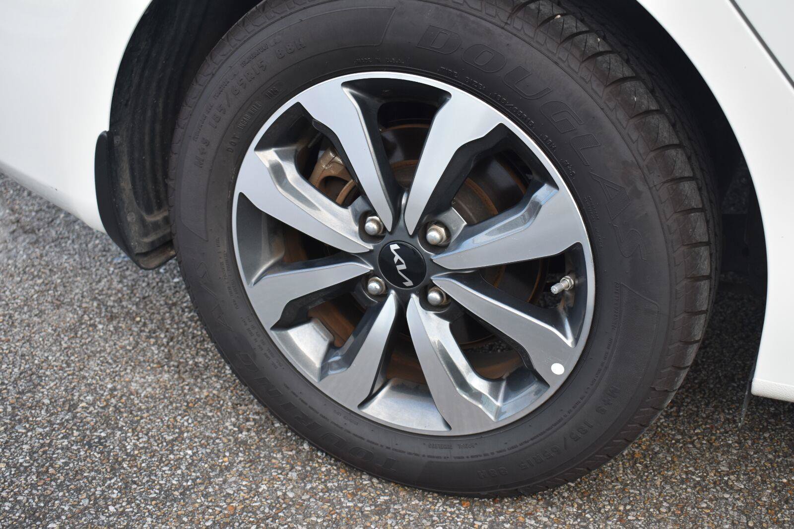 Used 2023 Kia Rio S w/ Technology Package FWD image 12