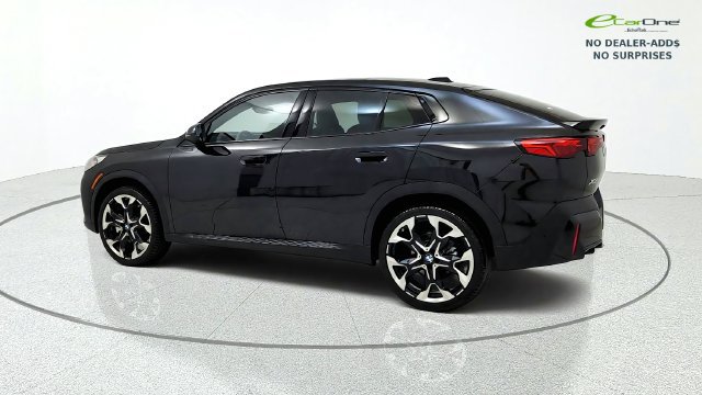 Used 2026 BMW X2 xDrive28i AWD/4WD image 5