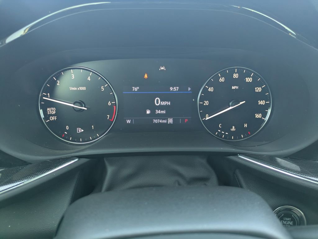 Used 2023 Buick Envision Preferred image 32