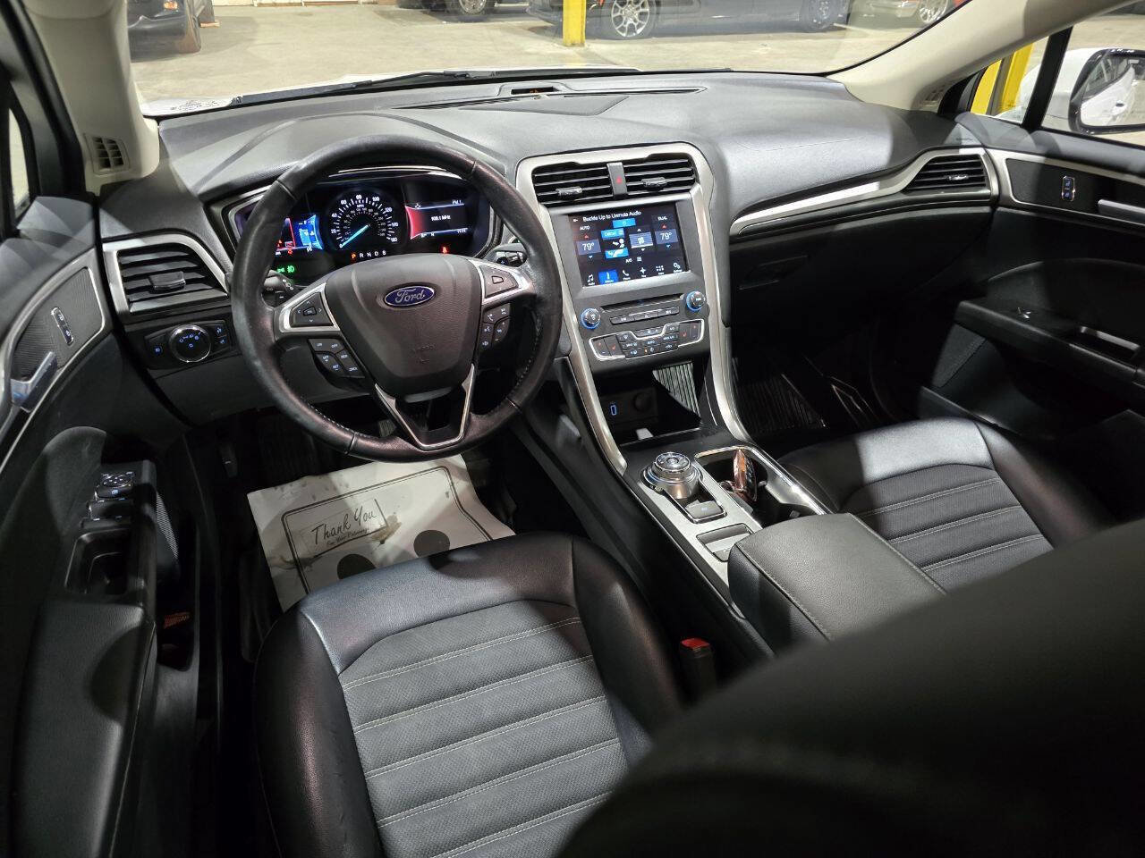 Used 2017 Ford Fusion SE w/ Equipment Group 201A image 30