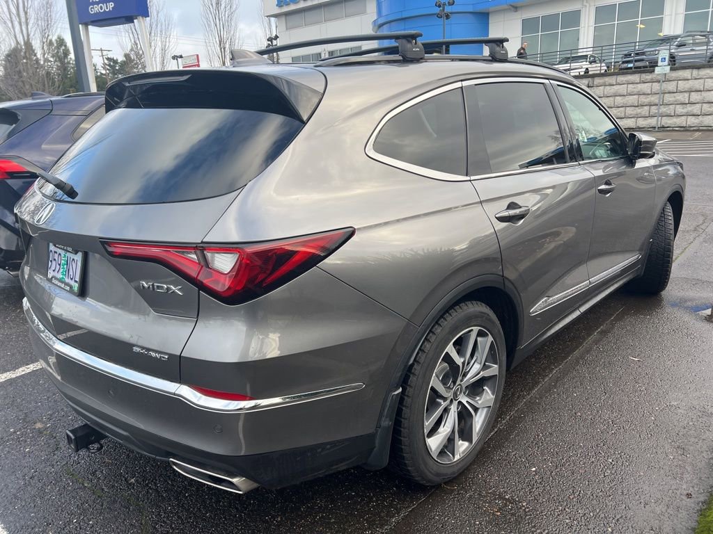 Used 2022 Acura MDX SH-AWD w/ Technology Package image 4