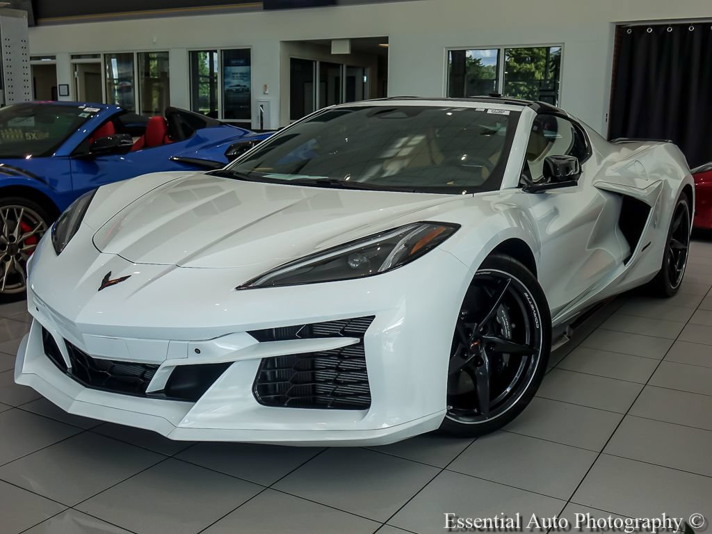 Used 2025 Chevrolet Corvette E-Ray w/ ZER Performance Package AWD/4WD video 2