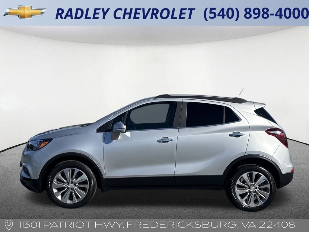 Used 2019 Buick Encore Preferred image 2