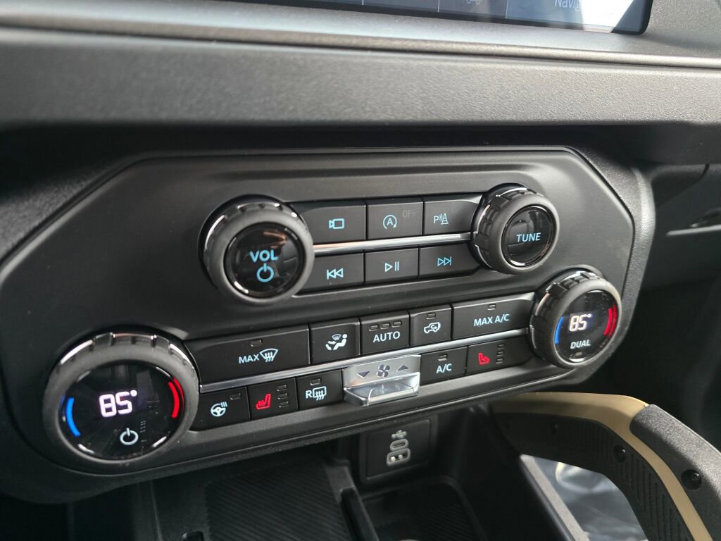 New 2026 Ford Bronco Badlands AWD/4WD image 20