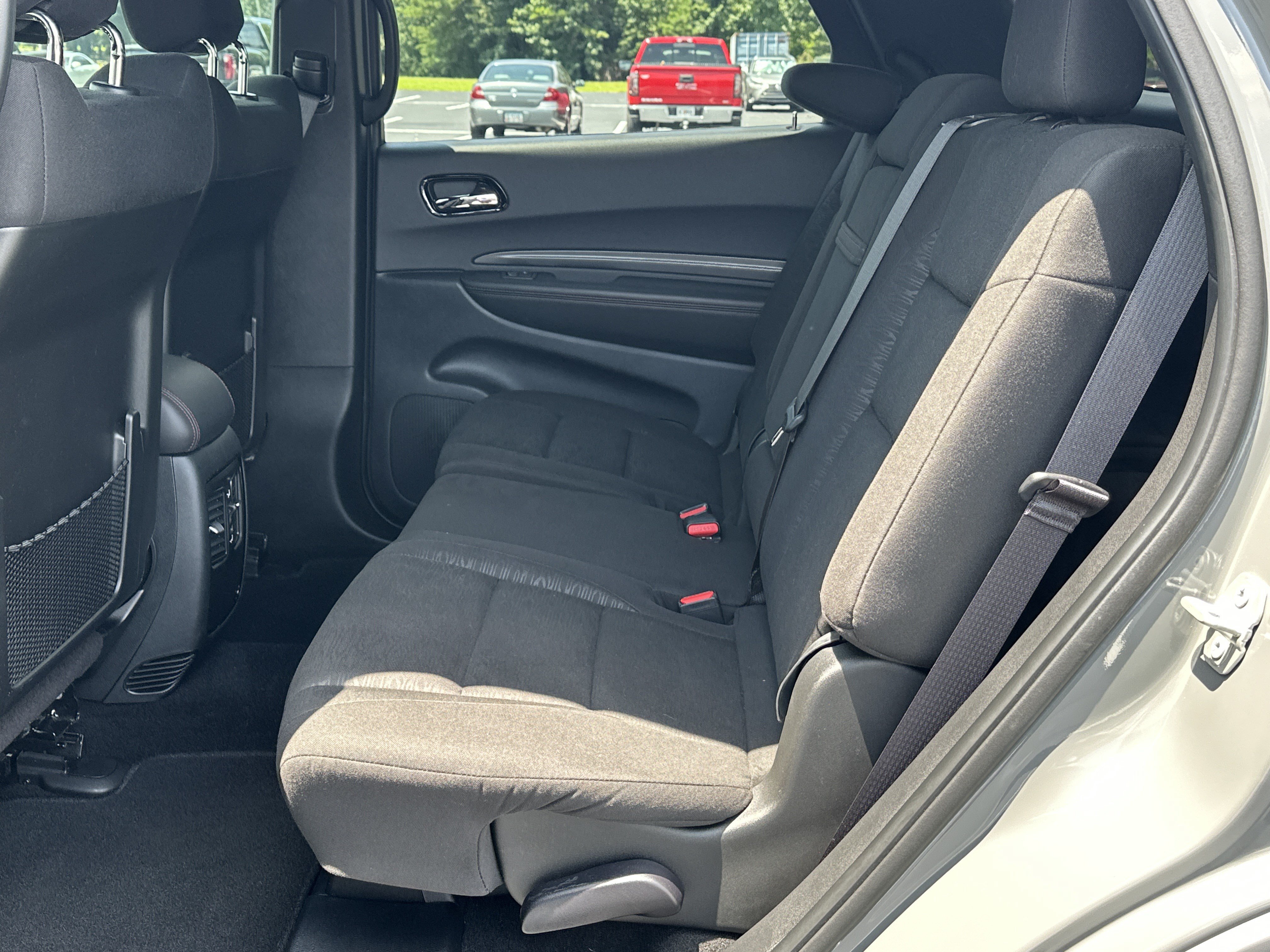 Used 2024 Dodge Durango R/T w/ Blacktop Package RWD image 16