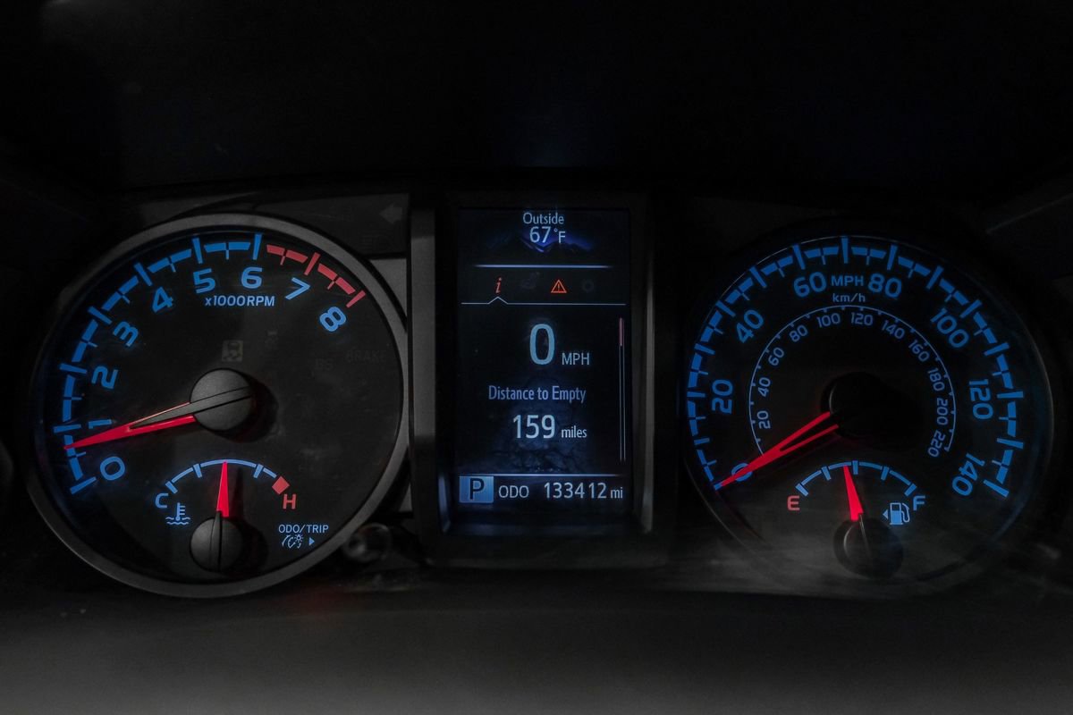 Used 2021 Toyota Tacoma SR image 18