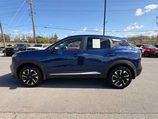 Certified 2025 Nissan Kicks SV AWD/4WD image 8