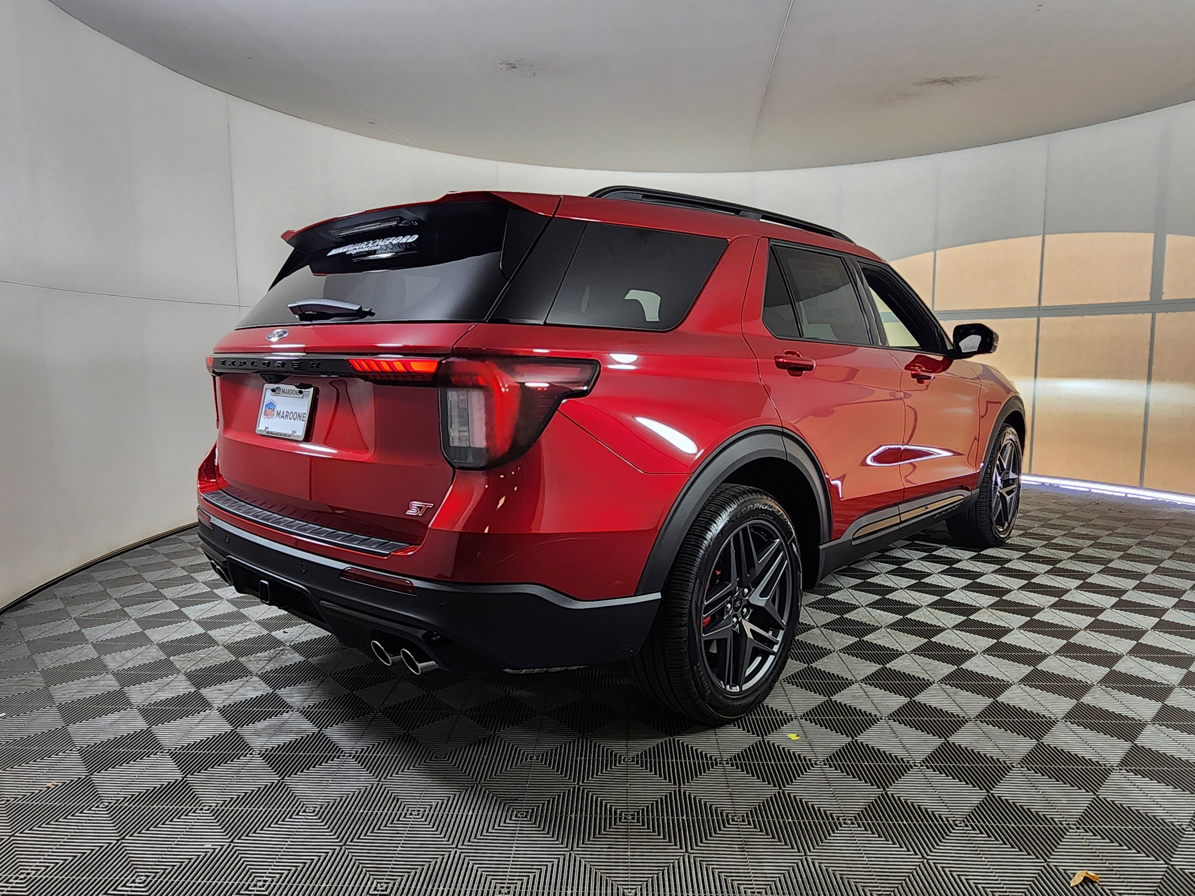 New 2026 Ford Explorer ST w/ Sun And Sound Package image 7