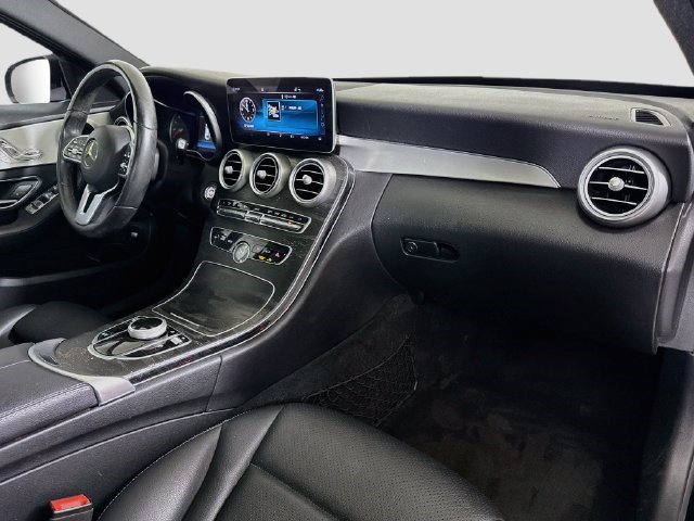 Used 2019 Mercedes-Benz C 300 Sedan image 29