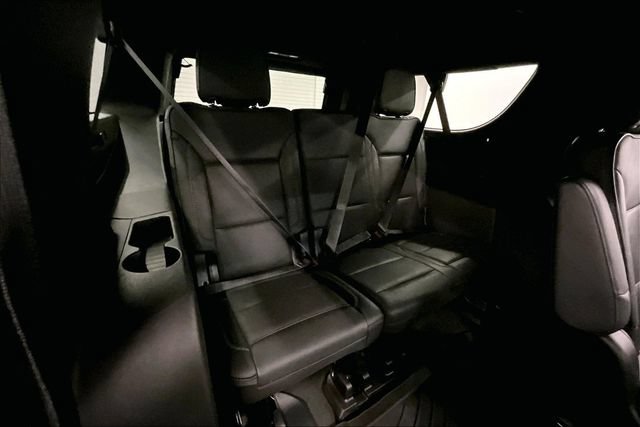 Used 2024 GMC Yukon XL Denali AWD/4WD image 33