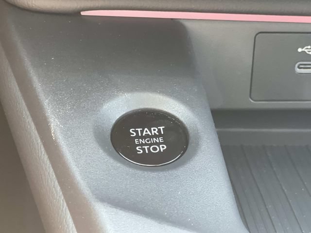 New 2026 Nissan Sentra SV w/ SV Convenience Package FWD image 29