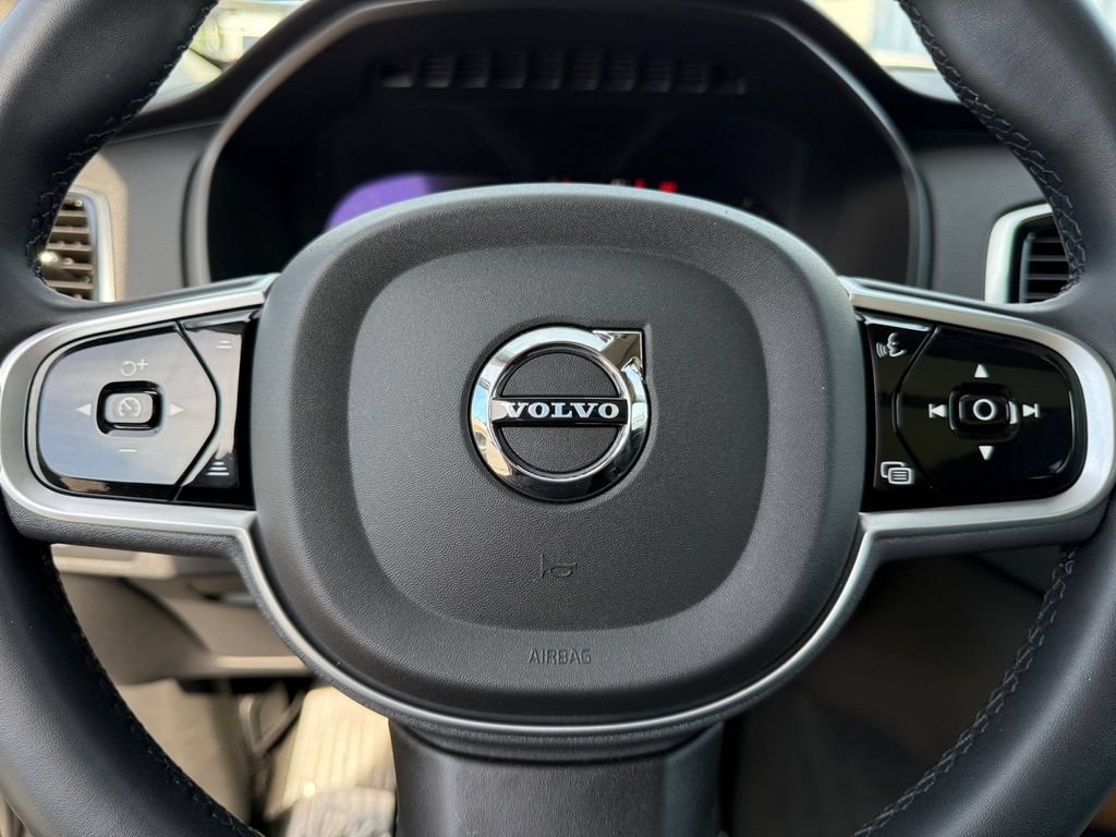 Used 2023 Volvo XC90 B6 Plus w/ Protection Package Premier AWD/4WD image 21