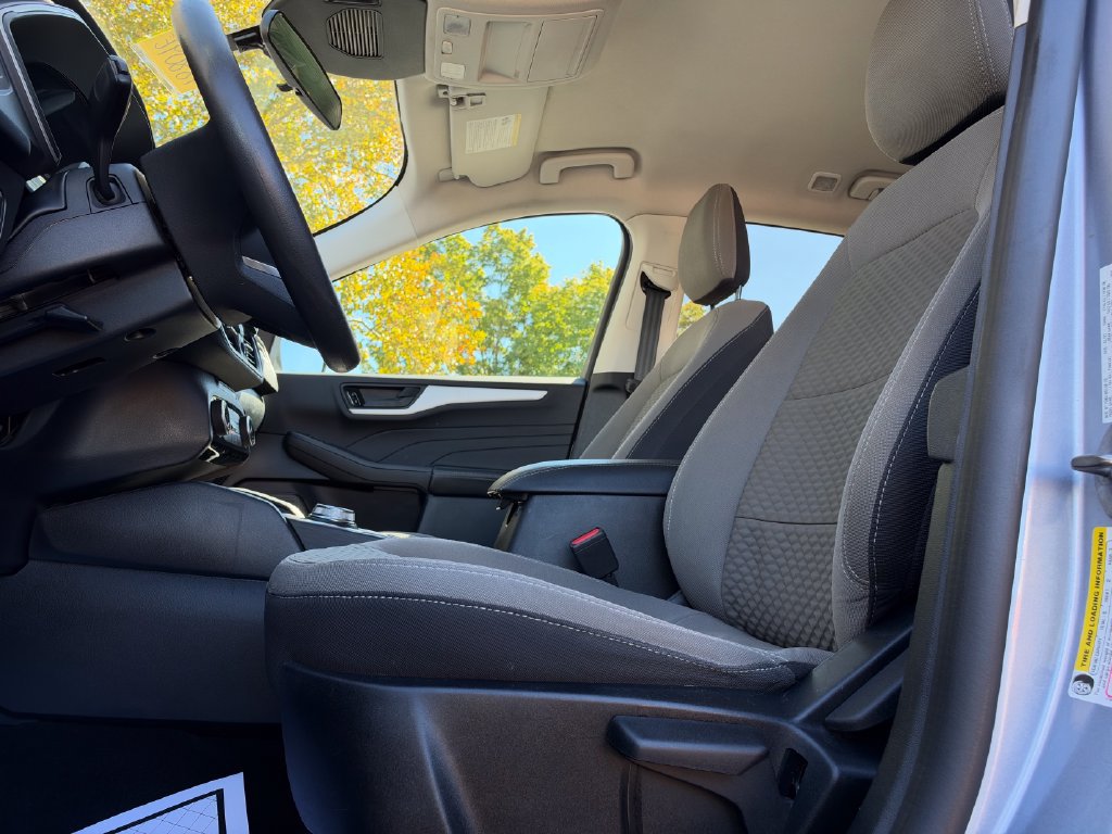 Used 2022 Ford Escape SE AWD/4WD image 19