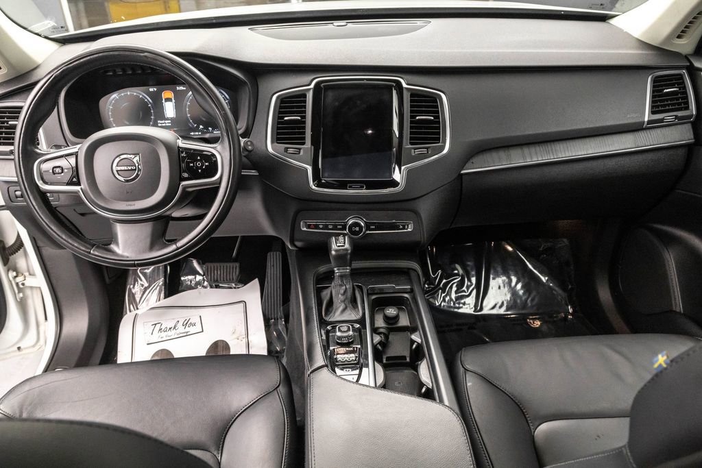 Used 2020 Volvo XC90 T5 Momentum w/ Protection Package AWD/4WD image 24