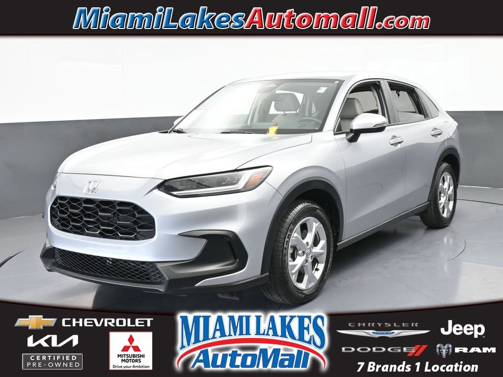 Used 2023 Honda HR-V LX image 1