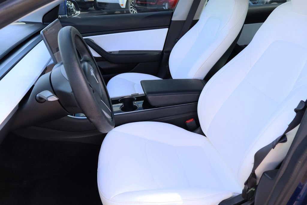 Used 2020 Tesla Model 3 Performance image 18
