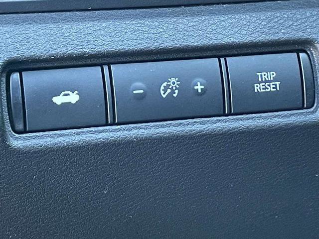 Used 2024 Nissan Altima 2.5 SR image 10