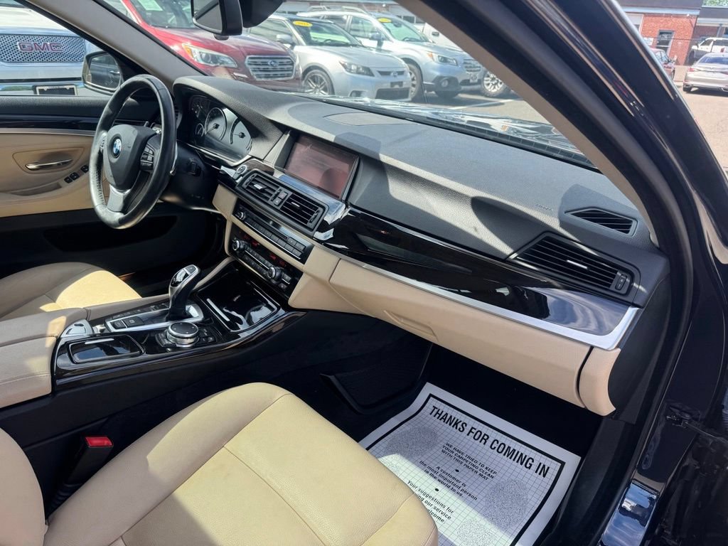 Used 2016 BMW 528i xDrive Sedan AWD/4WD image 25