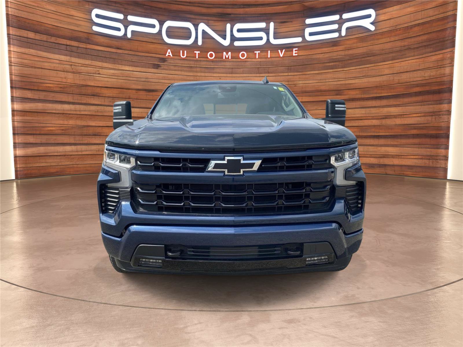 Used 2023 Chevrolet Silverado 1500 RST AWD/4WD image 9