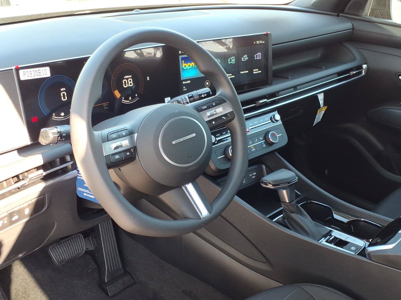 New 2026 Hyundai Santa Cruz SE FWD image 8