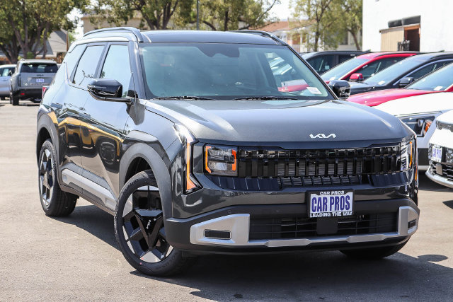 New 2027 Kia Seltos EX FWD image 2