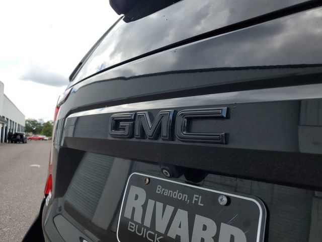Used 2023 GMC Yukon SLT AWD/4WD image 6