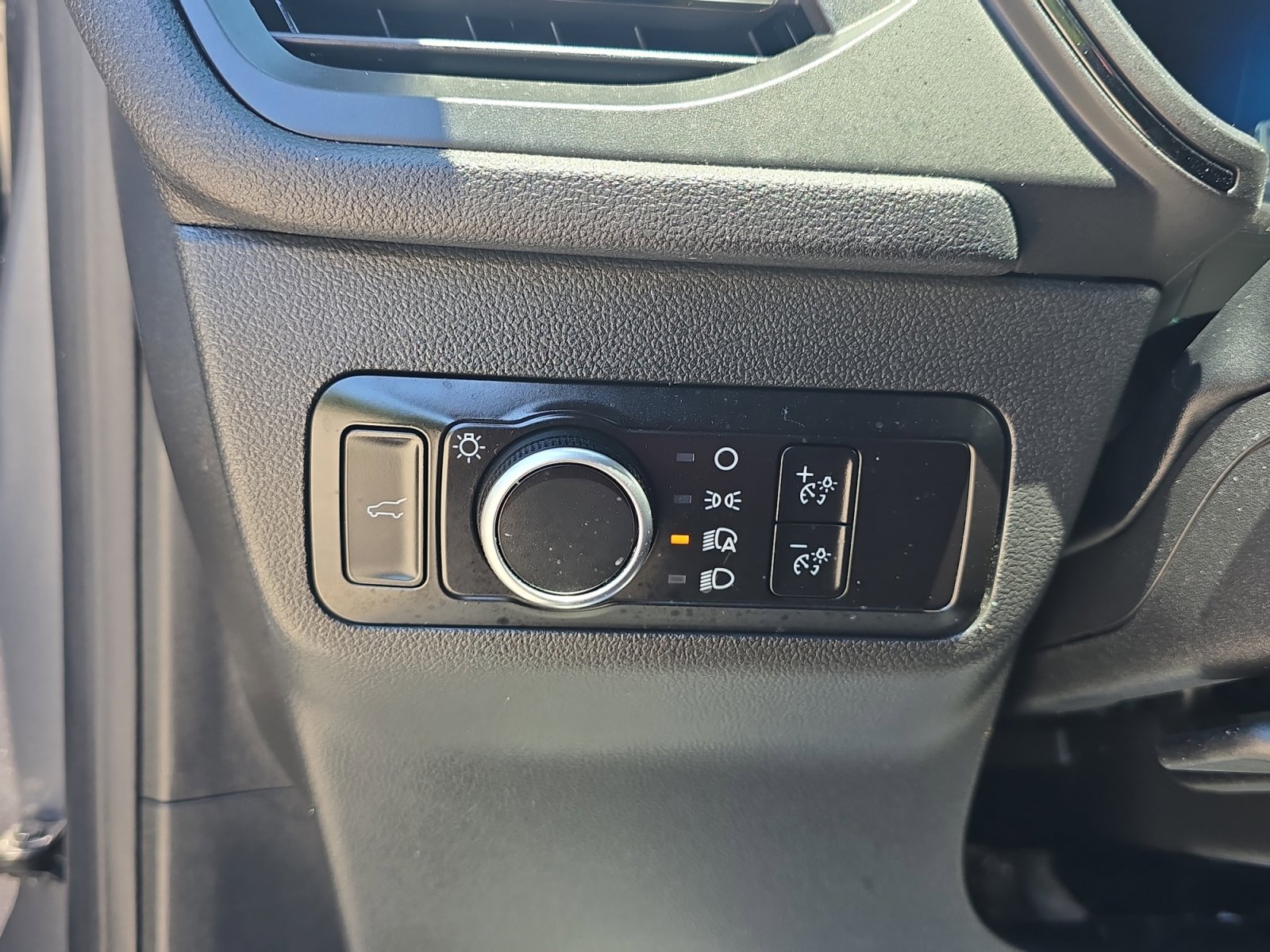 Used 2023 Ford Escape ST-Line w/ Tech Pack #1 FWD image 25