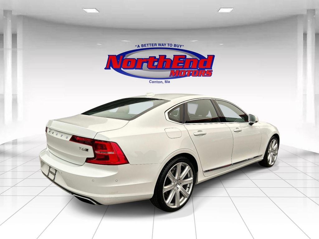 Used 2017 Volvo S90 T6 Inscription w/ Vision Package AWD/4WD image 3
