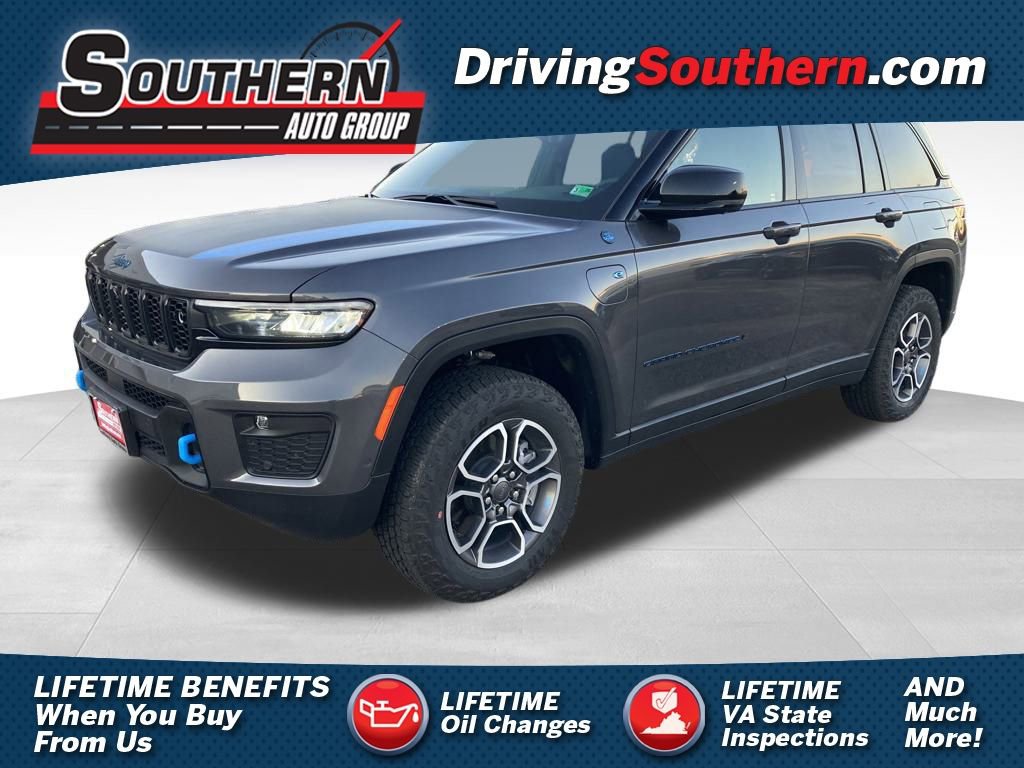 New 2024 Jeep Grand Cherokee Trailhawk w/ Advanced Protech Group II image 1