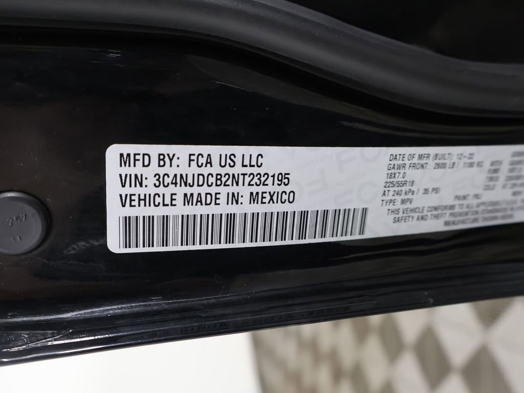 Used 2022 Jeep Compass Limited image 47