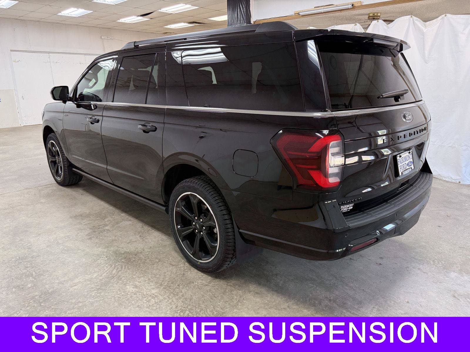 Used 2024 Ford Expedition Max Limited AWD/4WD image 5