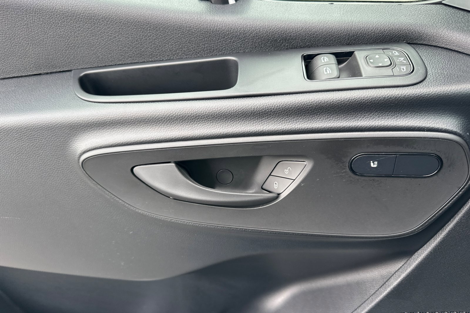 New 2025 Mercedes-Benz Sprinter 2500 image 11
