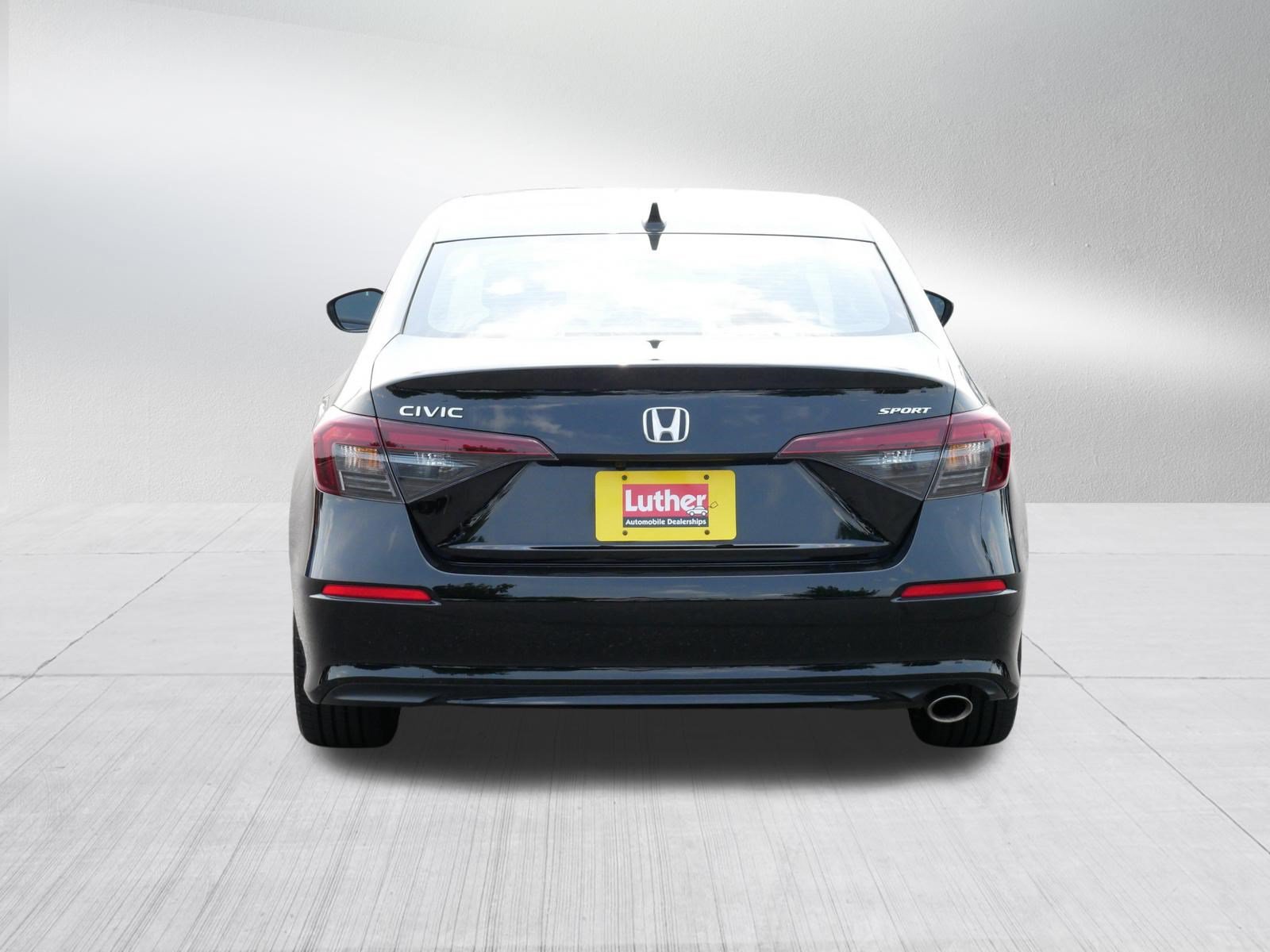 Used 2025 Honda Civic Sport image 6