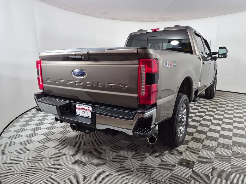 Used 2023 Ford F250 Lariat w/ Chrome Package AWD/4WD image 3