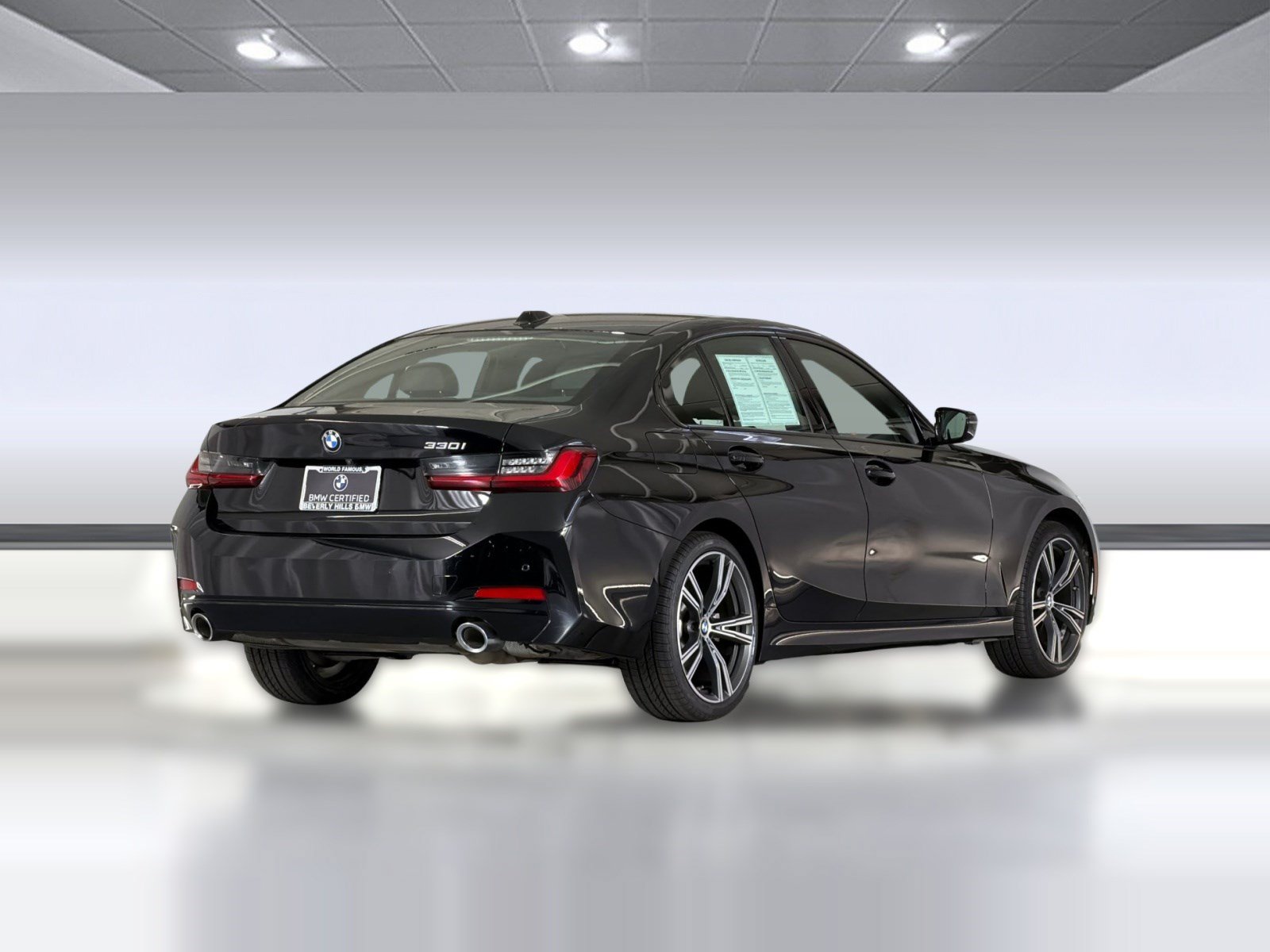 Used 2023 BMW 330i Sedan w/ Driving Assistance Package RWD image 9