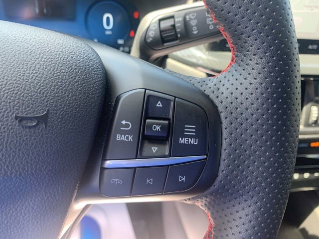 Certified 2023 Ford Escape ST-Line Elite w/ Premium Technology Package AWD/4WD image 27