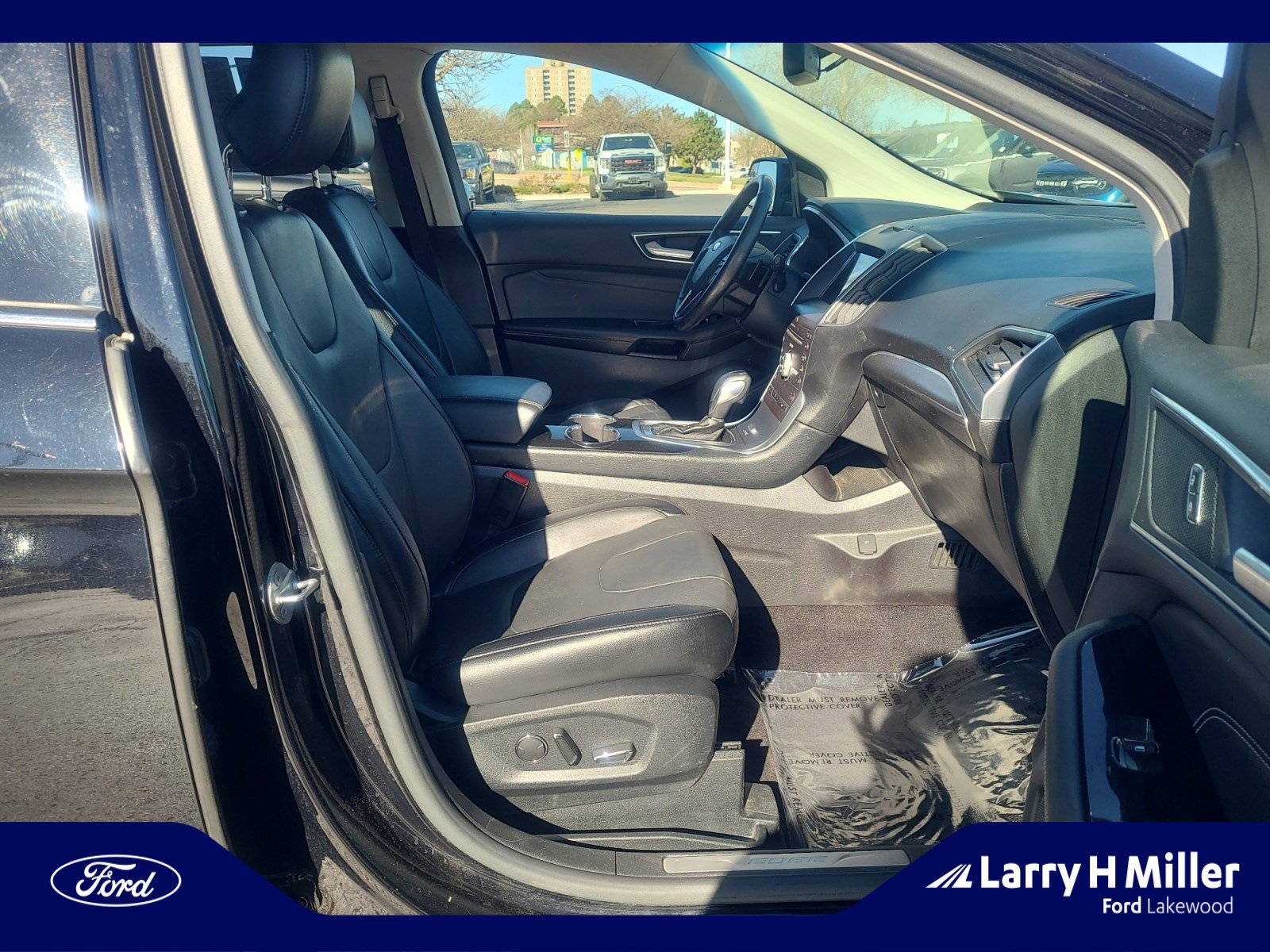 Used 2017 Ford Edge Titanium image 19