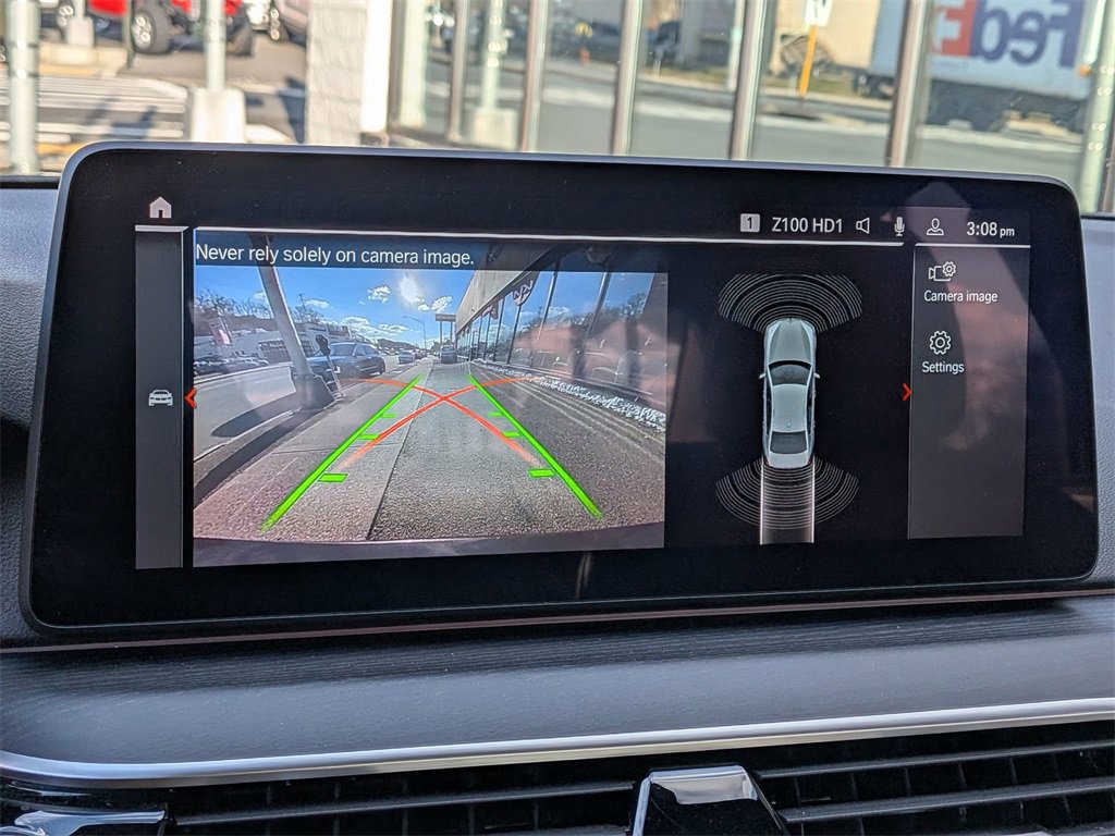 Used 2023 BMW 530i xDrive w/ Premium Package image 23