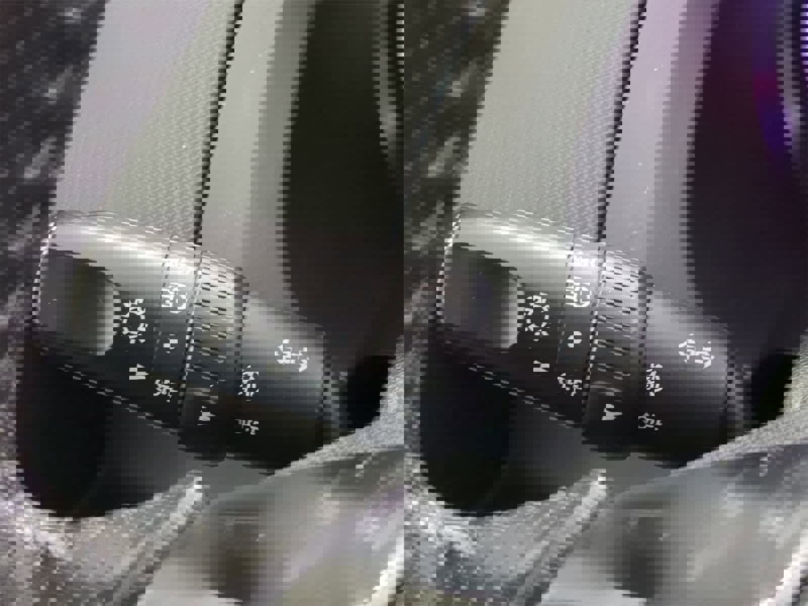 Used 2009 MAZDA MAZDA5 Grand Touring image 25